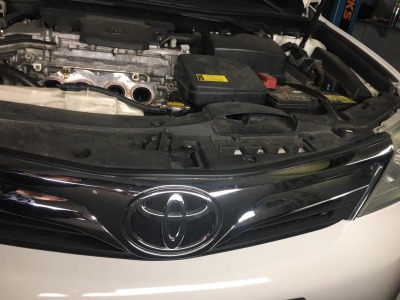 Удаление катализатора Замена катализаторов Toyota RAV4 в СПб в сервисе Silencer цены, замена катализатора на пламегаситель с удалением ошибок и перепрошивкой ЭБУ под Евро 2 - вид 3 миниатюра