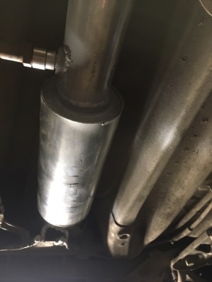 Удаление катализатора VOLVO XC70 замена катализатора на пламегаситель в СПб в сервисе Silencer цены, замена катализатора на пламегаситель с удалением ошибок и перепрошивкой ЭБУ под Евро 2 - вид 3 миниатюра