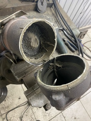Удаление катализатора Suzuki Liana замена катализатора на пламегаситель в СПб в сервисе Silencer цены, замена катализатора на пламегаситель с удалением ошибок и перепрошивкой ЭБУ под Евро 2 - вид 1 миниатюра
